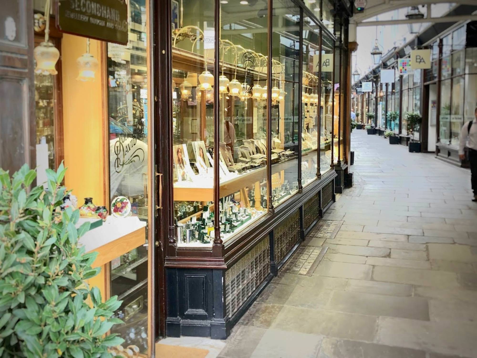 jonathan david jewellers outside A Family Story
